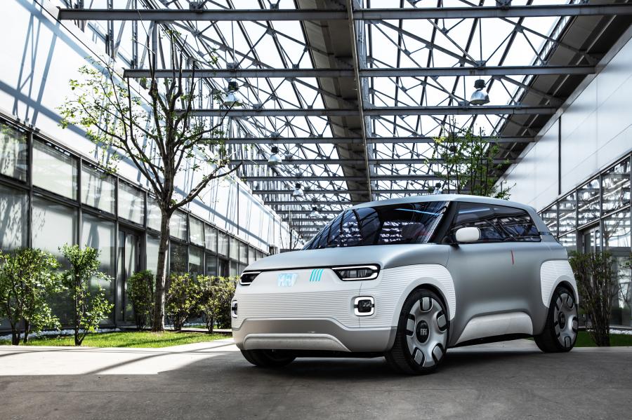  Fiat Concept Centoventi 2019 года  (фото 1 из 15)